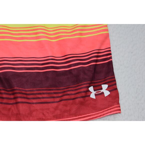 Under Armour Swimming Board Shorts Mens Size 30 Surfing Wake Board Polyester - Picture 2 of 8
